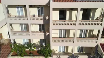 Sunset Studios & Apartments