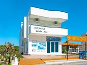 SUNSHINE GARDEN APARTMENTS