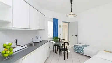 SUNSHINE GARDEN APARTMENTS