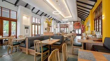 SUNSHINE GARDEN RESORT