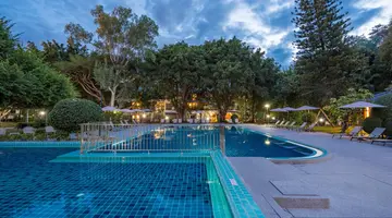 SUNSHINE GARDEN RESORT