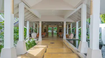 SUNSHINE GARDEN RESORT