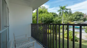 SUNSHINE GARDEN RESORT
