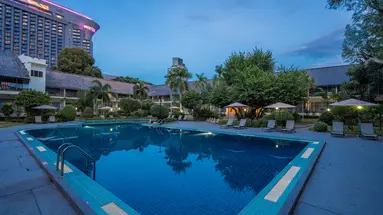 SUNSHINE GARDEN RESORT