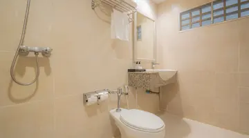 SUNSHINE GARDEN RESORT
