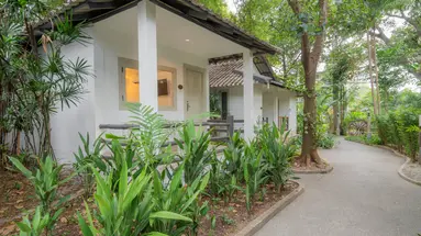 SUNSHINE GARDEN RESORT