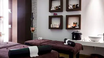 Sunshine Hotel and Spa
