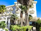 Sunshine Hotel and Spa