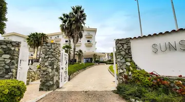 Sunshine Hotel and Spa