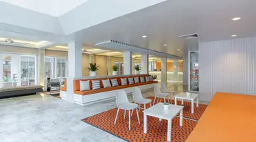 SUNSHINE HOTEL & RESIDENCES