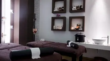 SUNSHINE HOTEL
