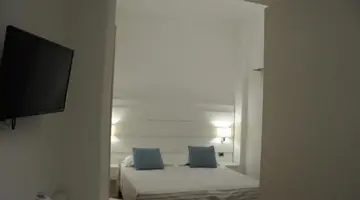 SUNSHINE HOTEL