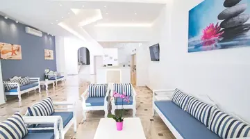 Sunshine Hotel