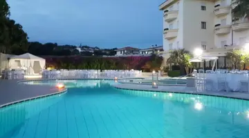 SUNSHINE HOTEL
