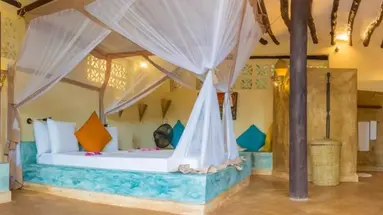 Sunshine Marine Lodge****