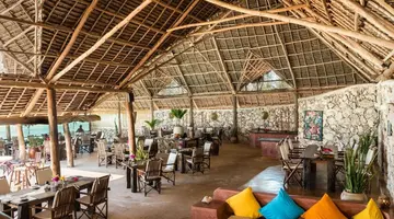 Sunshine Marine Lodge****