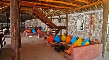 Sunshine Marine Lodge****
