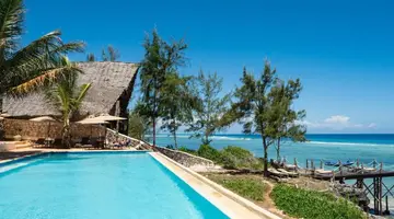 Sunshine Marine Lodge****