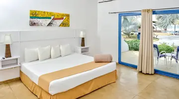 SUNSOL Punta Blanca
