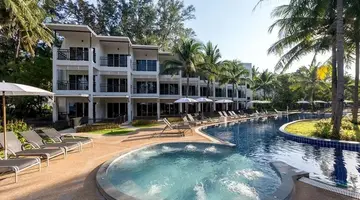 Sunwing Bangtao Beach