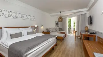 Sunwing Bangtao Beach