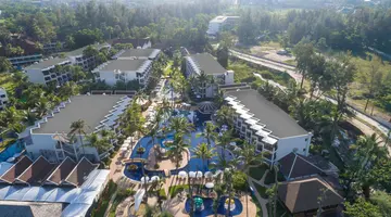 SUNWING BANGTAO BEACH
