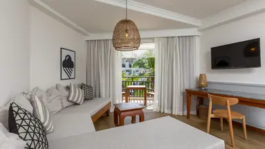 SUNWING BANGTAO BEACH