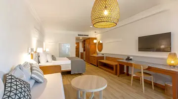 SUNWING BANGTAO BEACH