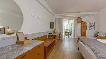 SUNWING BANGTAO BEACH