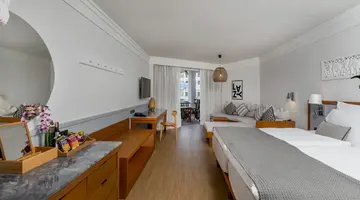 SUNWING BANGTAO BEACH