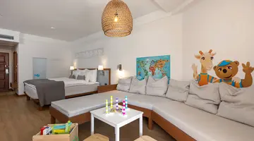 SUNWING BANGTAO BEACH