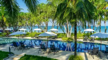 SUNWING KAMALA BEACH