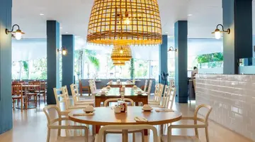 SUNWING KAMALA BEACH