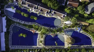 SUNWING KAMALA BEACH