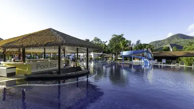 SUNWING KAMALA BEACH