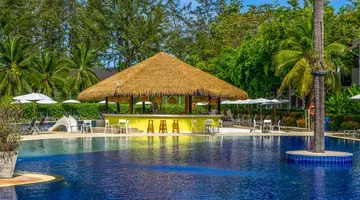 SUNWING KAMALA BEACH