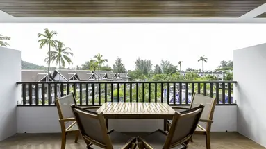 SUNWING KAMALA BEACH
