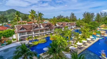 SUNWING KAMALA BEACH