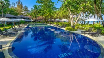 SUNWING KAMALA BEACH