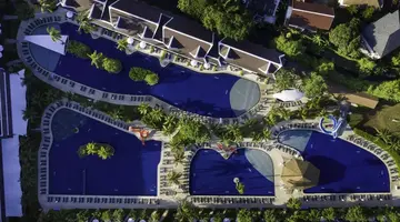 SUNWING KAMALA BEACH