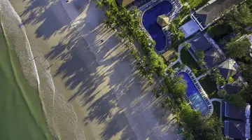 SUNWING KAMALA BEACH