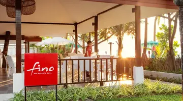 SUNWING KAMALA BEACH