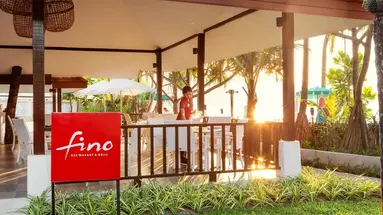 SUNWING KAMALA BEACH