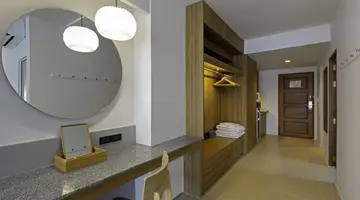 SUNWING KAMALA BEACH