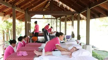 SUNWING KAMALA BEACH