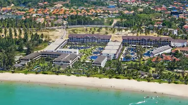 SUNWING KAMALA BEACH