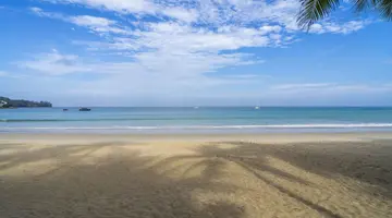 SUNWING KAMALA BEACH