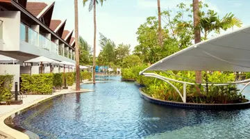 SUNWING KAMALA BEACH