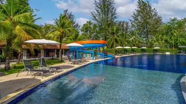 SUNWING KAMALA BEACH