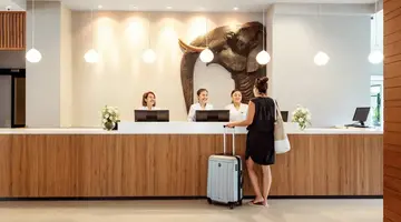 SUNWING KAMALA BEACH